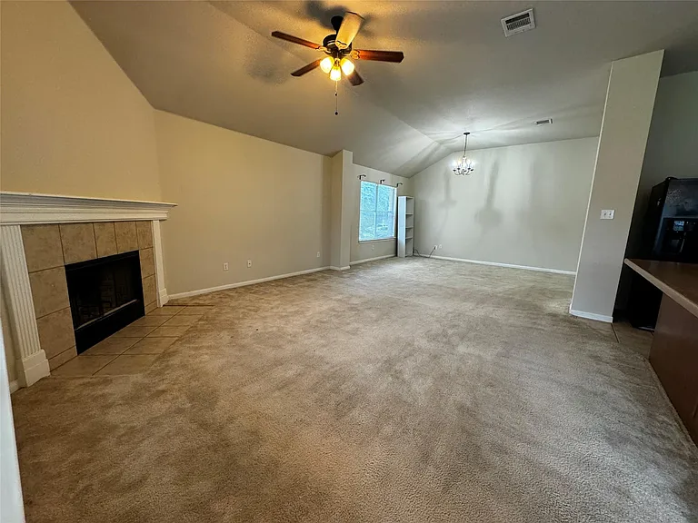 1600 Melissa Oaks Ln — Photo 5