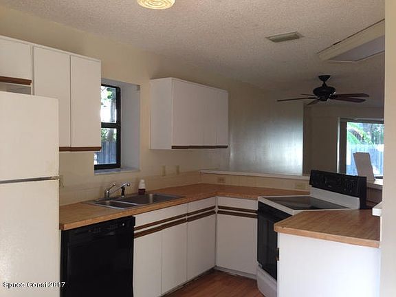 2nd image of 8500 Rosalind Ave APT 3