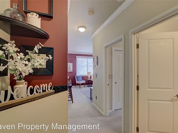 3rd image of 560 225th Ln NE APT B203