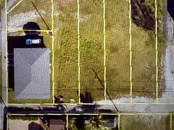 2nd image of 4444 Pembroke Rd