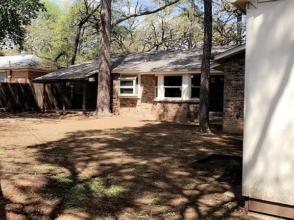 4th image of 412 Baylor Dr