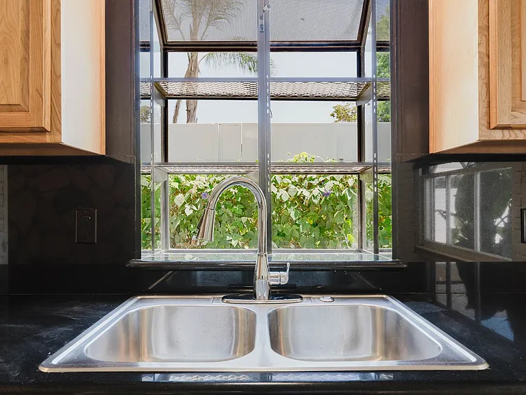 7114 Cantaloupe Ave — Photo 12