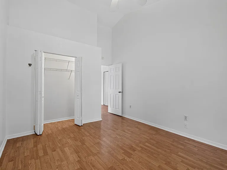 2324 NW 40th Pl — Photo 19
