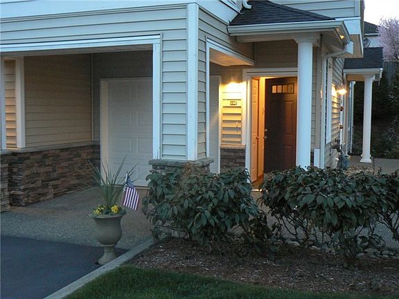 2nd image of 1855 Trossachs Blvd SE