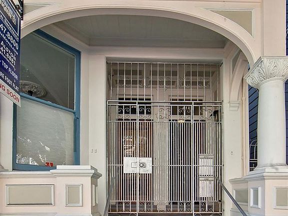 3rd image of 371 Oak St #371