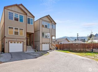 1512 Historic Ln, Wenatchee, WA 98801