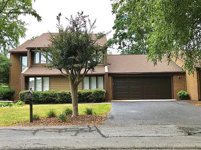 1st image of 117 Deer Run Ln