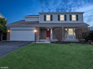 33467 N Gagewood Ln, Grayslake, IL 60030