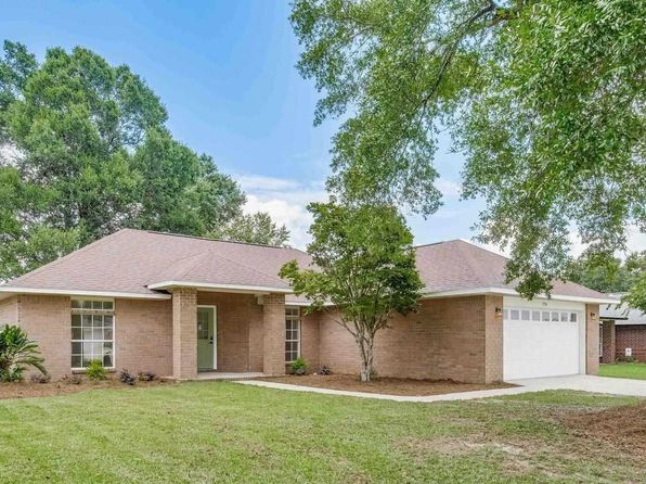 Open House Ft. Pace – Keep With The Pace Homes for Sale in Pace, FL with an Open Floor Plan | Realtor