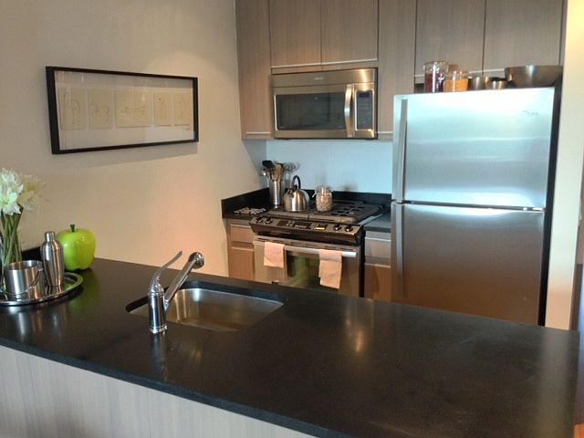 2nd image of 66 Rockwell Pl APT 6H