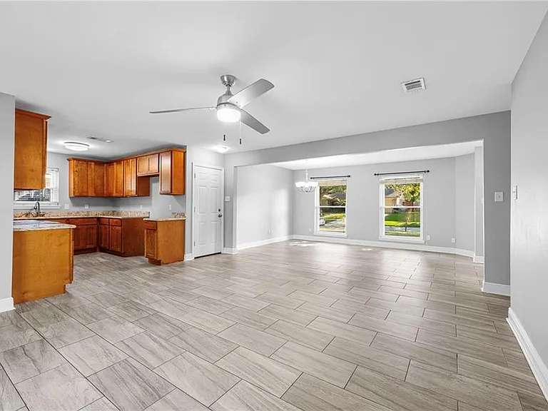128 Dijon Dr — Photo 5