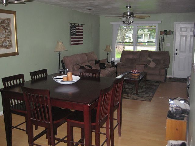 2nd image of 16 Phenix Ct