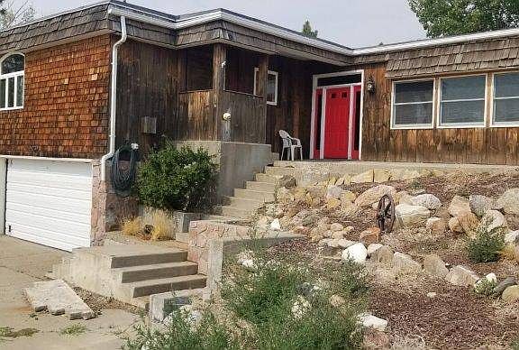 3rd image of 729 7th St N