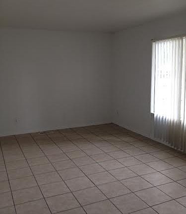 5th image of 3308 Welch Dr