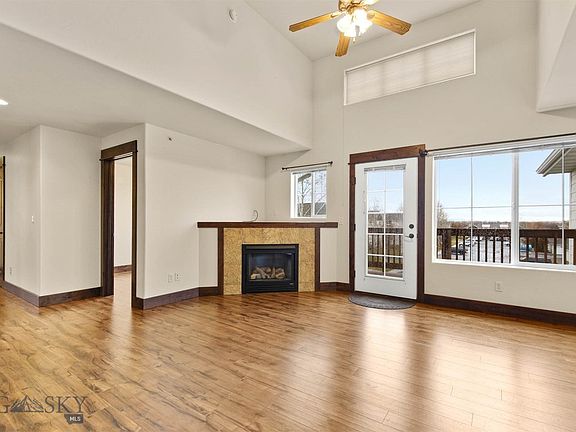 4th image of 101 N Shore Dr APT 10