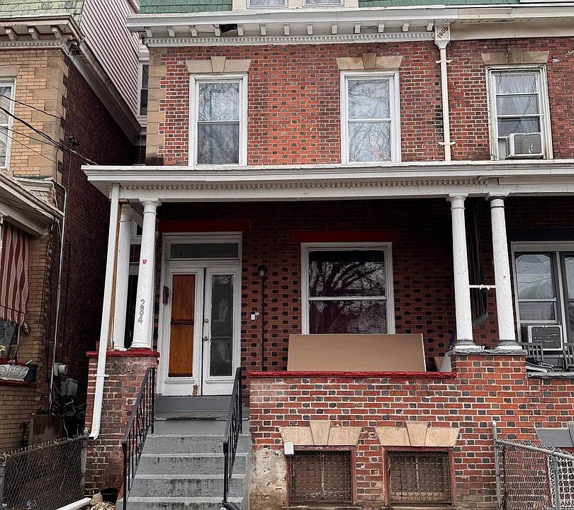 1st image of 284 Bellevue Ave