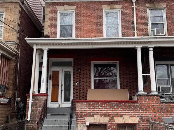 284 Bellevue Ave, Trenton, NJ 08618