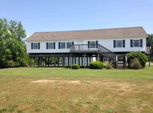 101 Blackbird Ln, Chocowinity, NC 27817