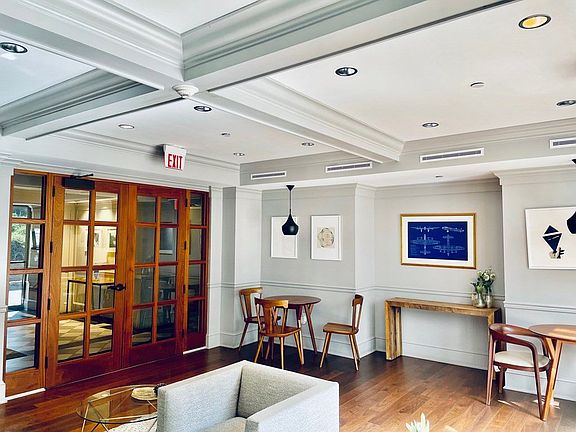 2nd image of 1501 Commonwealth Ave #102