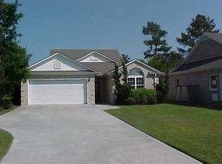 108 N Shore Dr, Sneads Ferry, NC 28460
