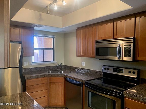 2nd image of 6651 N Campbell Ave APT 141