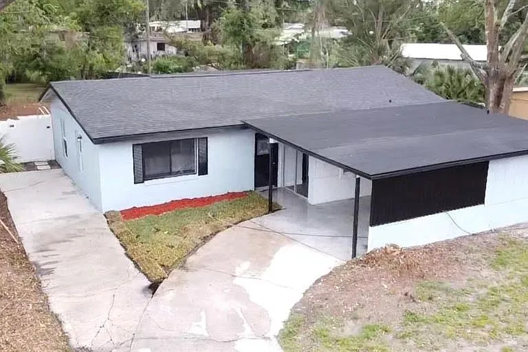 6709 Hill Top Rd — Photo 1