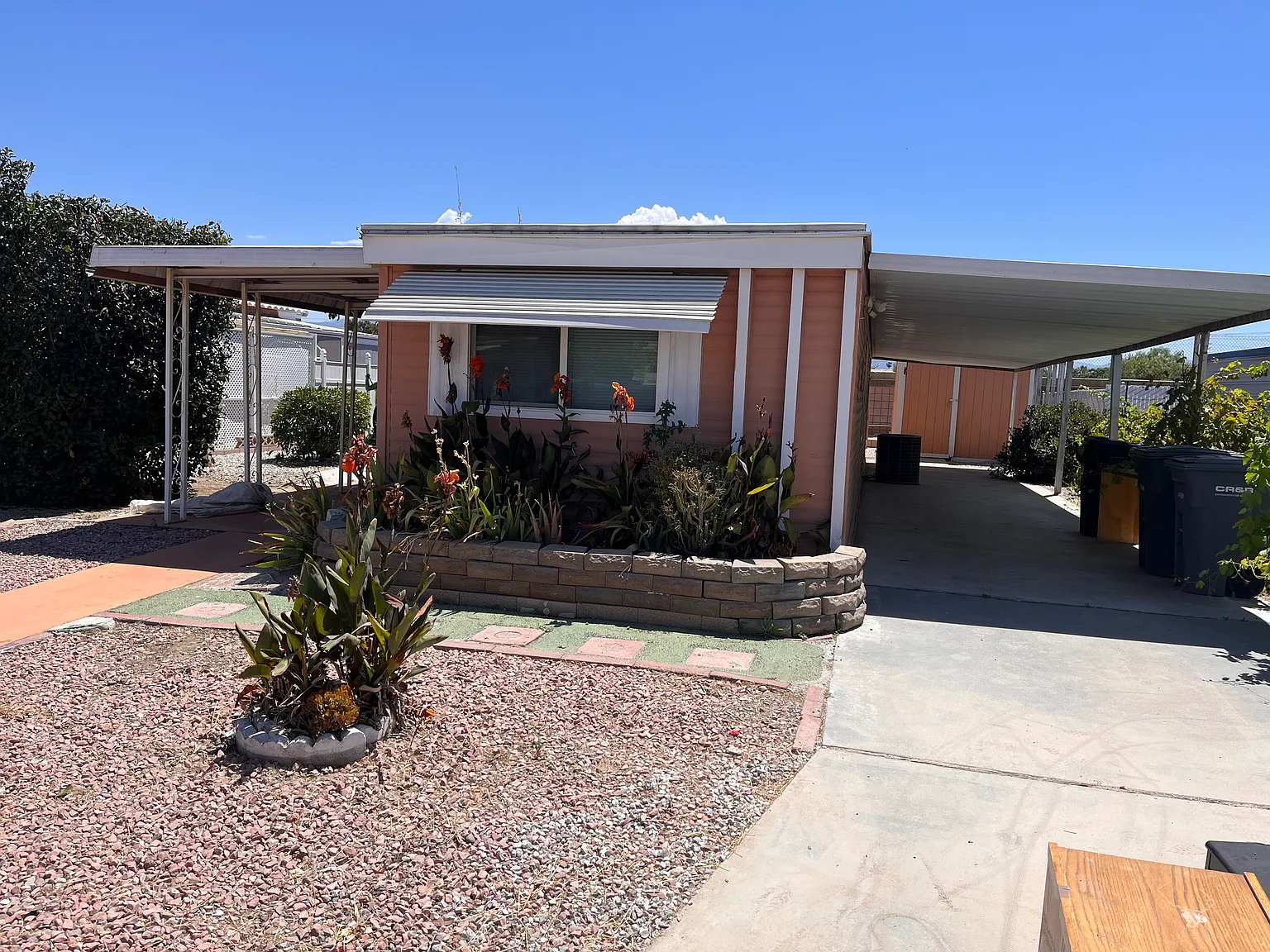 830 San Francisco Dr — Photo 3