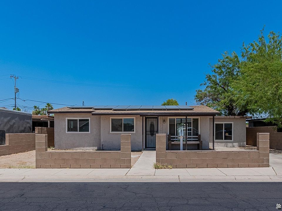 1st image of 910 E 25th Pl