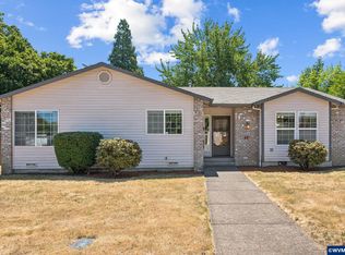 257 N Knights Bridge Rd, Canby, OR 97013