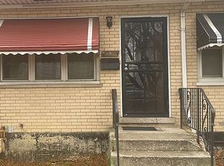 8711 S Throop St, Chicago, IL