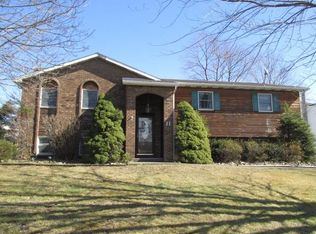 11 Beth Dr, Fairchance, PA