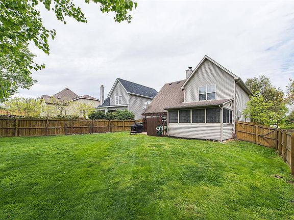 3rd image of 3668 Green Park Ct