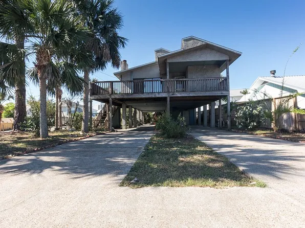6621 N Lagoon Dr, Panama City Beach, FL 32408