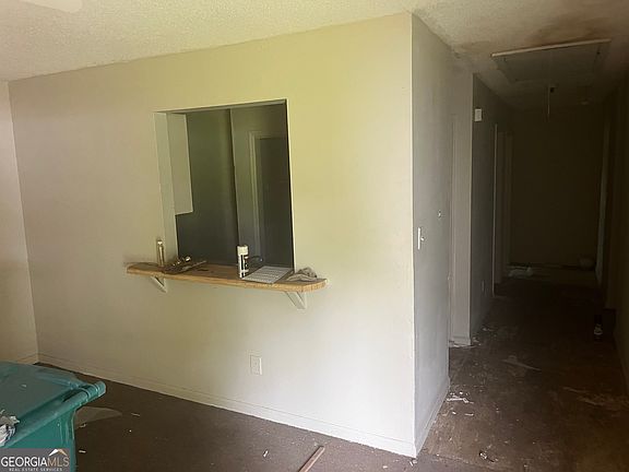 4th image of 1552 Woodliff St