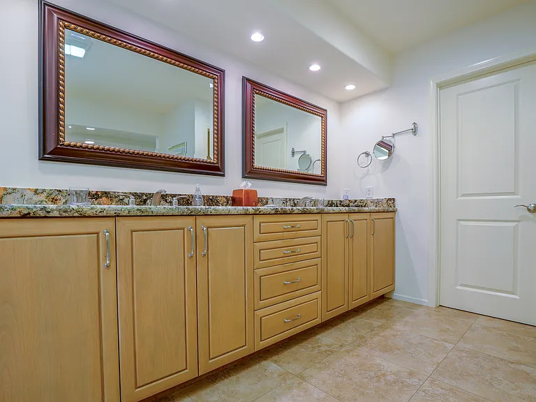 10 Colgate Dr — Photo 18