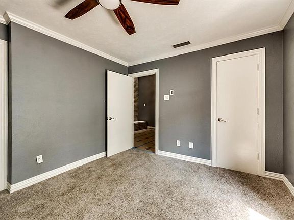 5th image of 11618 Valley Dale Dr