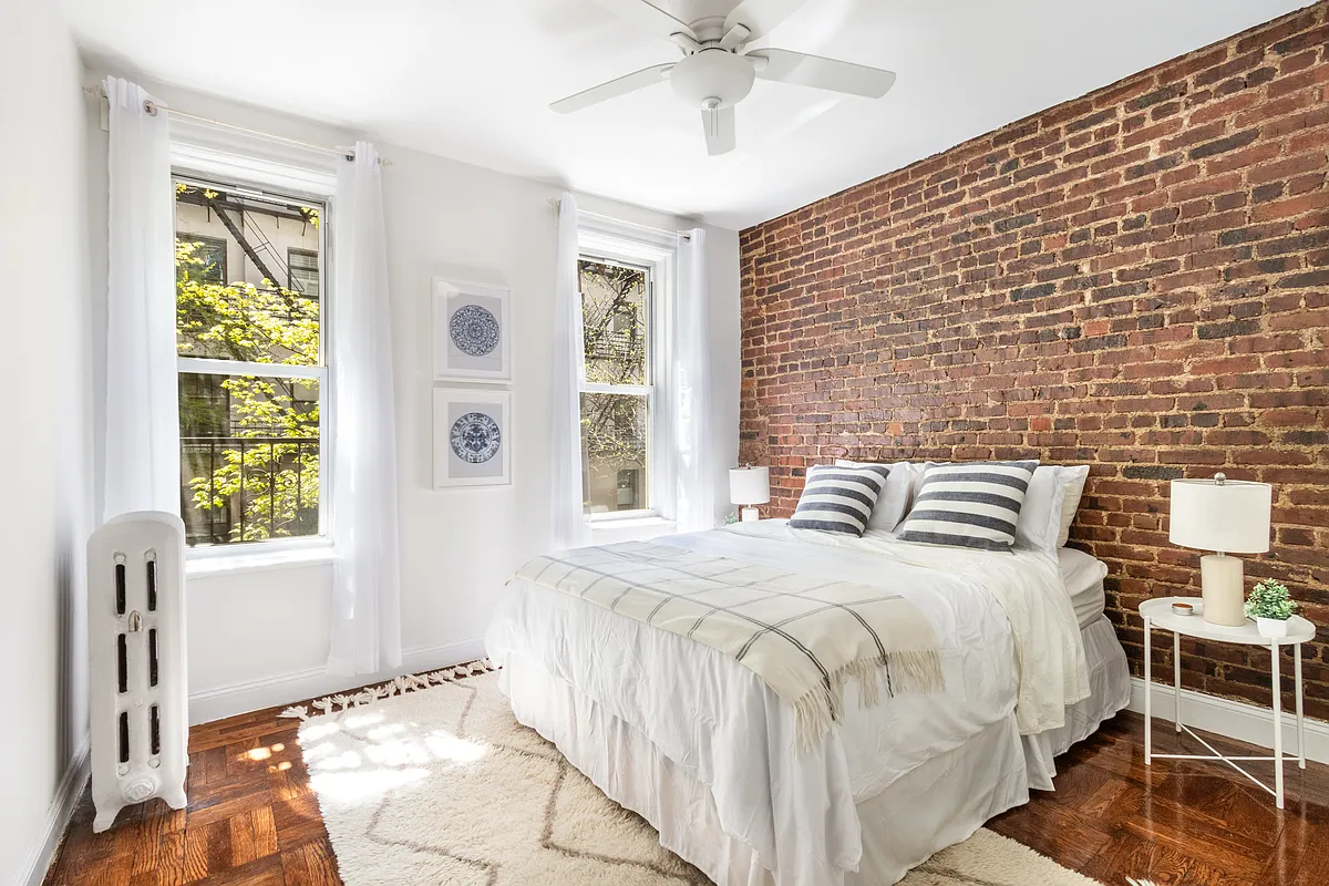 261 West 22nd St Unit 9  