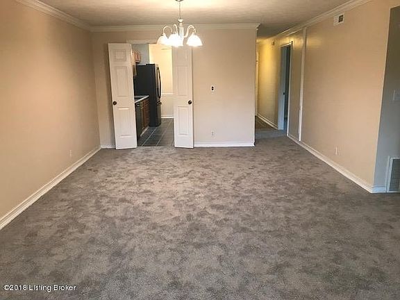 4th image of 210 Donard Park Ave #210