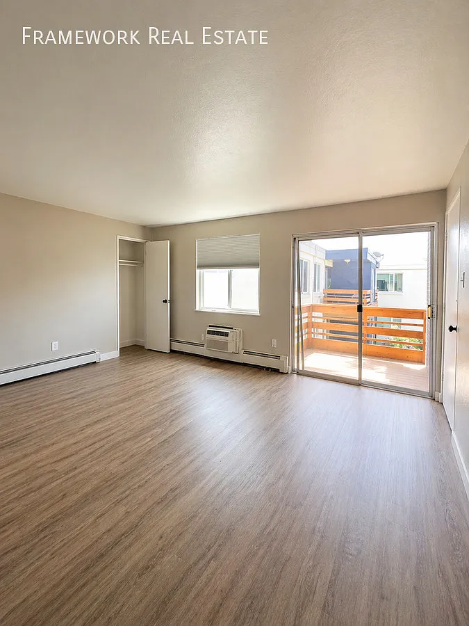 Building Photo - 1685 Reed St #4