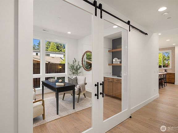 4th image of 13418 NE 100th Street
