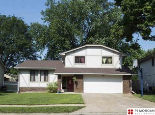 6010 N 110th Cir, Omaha, NE 68164