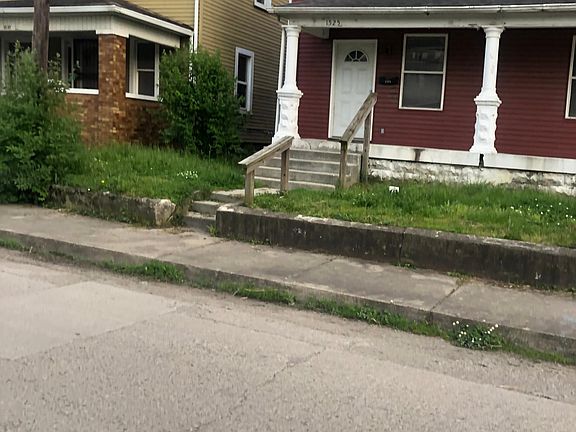 2nd image of 1525 W Vermont St