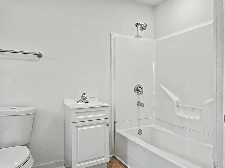 603 Archer St — Photo 37