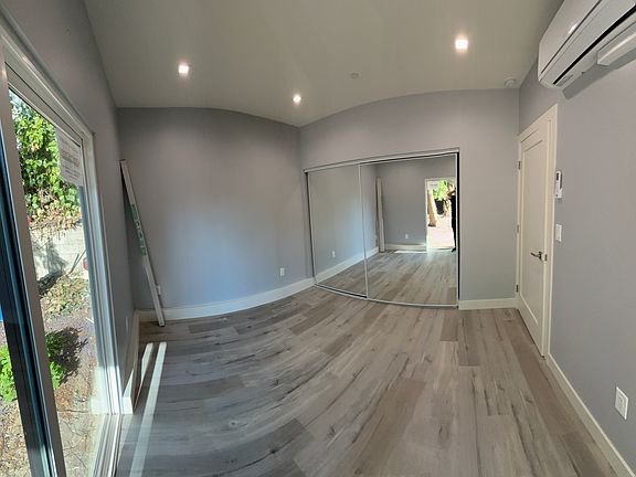 4th image of 5424 Garden Grove Ave