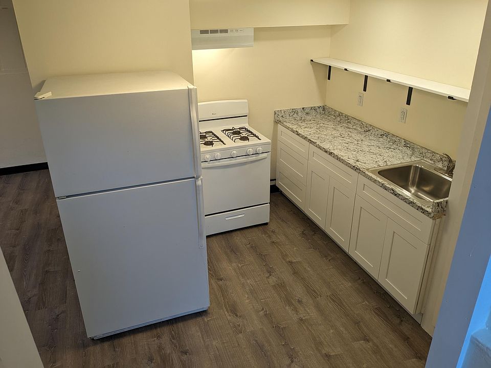Newly renovated kitchen.