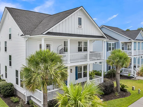 1831 Agate Bay Dr, Mount Pleasant, SC 29466