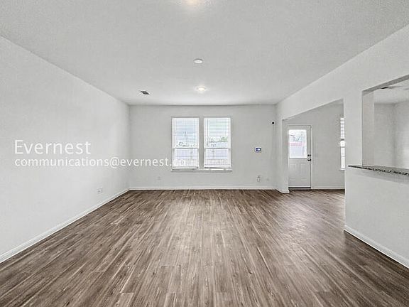 5th image of 7314 Madison Commons Ln