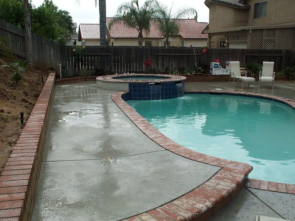 New Pool 1 2005