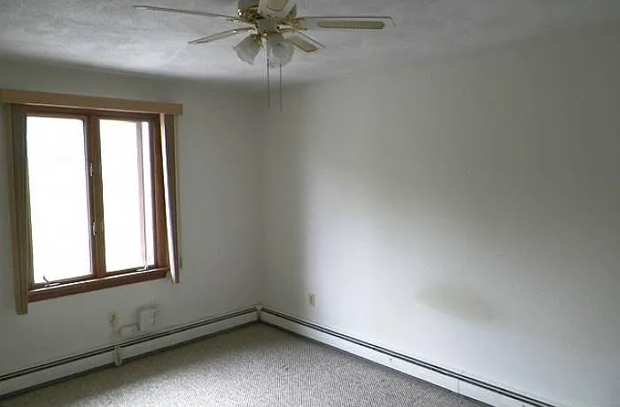 300 Old County Rd #4 — Photo 12