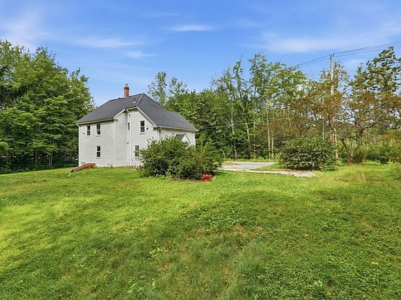 3rd image of 169 Quinapoxet St